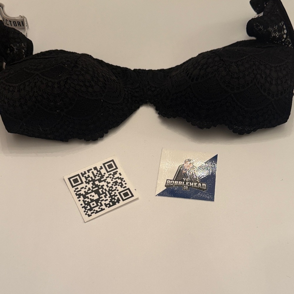 Victoria's Secret Black Lace Balconette Bra - Used 36B